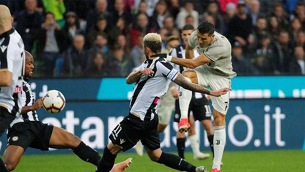 Juventus. Video clip Udinese 0-2 Juventus: Ronaldo ghi bàn, Juve lập kỷ lục