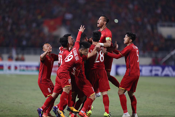 Việt Nam vô địch AFF Cup 2018, Video clip Việt Nam 1-0 Malaysia, kết quả Việt Nam vs Malaysia, Việt Nam vs Malaysia, Park Hang Seo, Quang Hải, Anh Đức, Văn Lâm
