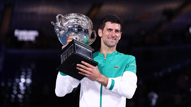 Djokovic vô địch Australian Open 2021: Thống trị Melbourne, sẵn sàng vượt Federer và Nadal