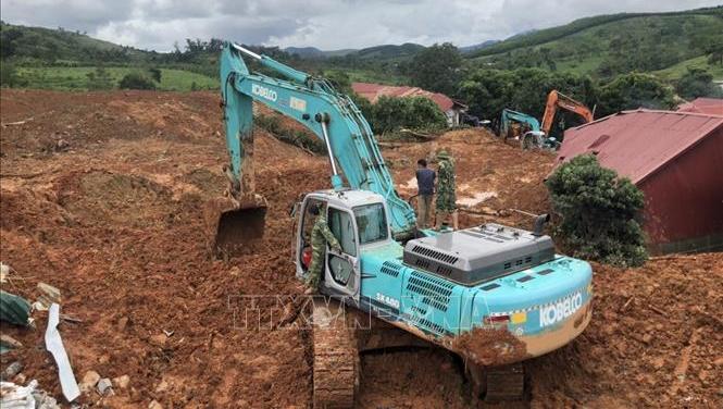 Sạt lở đất ở Hướng Hóa - Quảng Trị: Đã tìm được 10 thi thể, dồn tổng lực thông đường vào hiện trường
