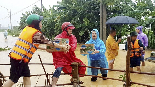 Mưa lũ miền Trung: 17 người chết, mất tích và bị thương với nhiều thiệt hại nghiêm trọng