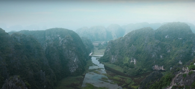 Hoàng Duyên, Hoàng Duyên là ai, MV Chàng trai sơ mi hồng, Ca sĩ Hoàng Duyên, Hoang Duyen, xem MV Chàng trai sơ mi hồng, MV Chang trai so mi hong, Hoang Duyen ca si, hoang duyen la ai