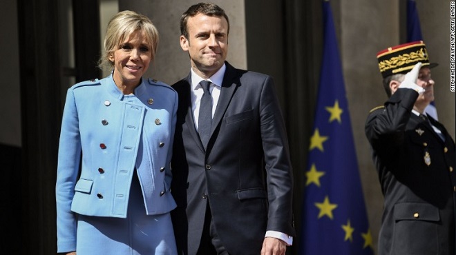 Lý do Tân Tổng thống Pháp Macron mặc vest chưa đến 500 USD trong lễ nhậm chức