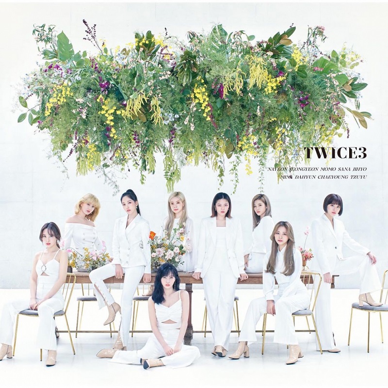 Twice, Twice xinh như nữ thần trong album Twice 3, Twice 3, album tiếng Nhật của Twice, Twice xinh đẹp, bìa album Twice 3