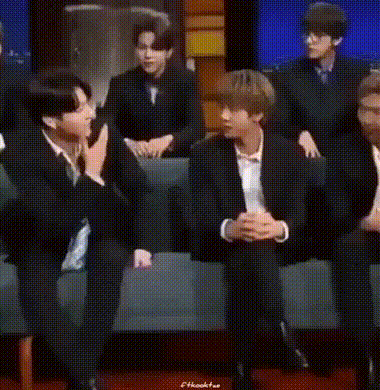 BTS, V, V BTS, Jungkook, Jungkook BTS, V Jungkook kết hợp, V Jungkook BTS kết hợp, V Jungkook ăn ý, V BTS clip, V Jungkook BTS video, V Jungkook BTS sinh đôi, video V BTS