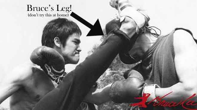 VIDEO: Cả đời huyền thoại võ thuật Lý Tiểu Long chỉ thua một trận
