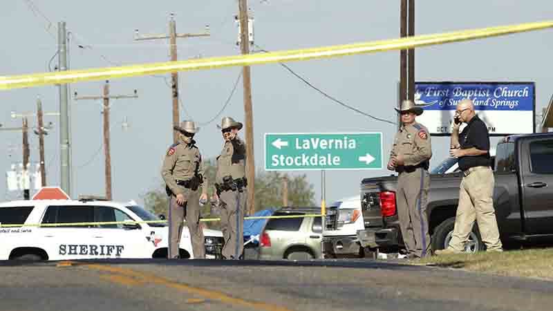 Vụ xả súng làm 27 người chết tại bang Texas: Hung thủ là cựu Không quân Mỹ?