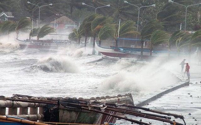 CẬP NHẬT bão số 4: Huyện đảo Bạch Long Vĩ đã có gió cấp 7