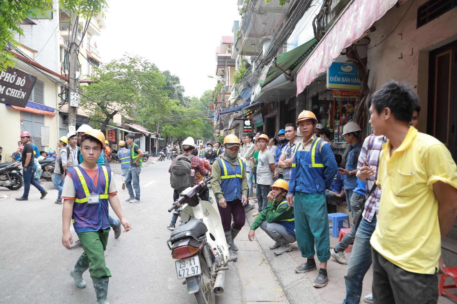 Cảnh sát PCCC Hà Nội: 'Không có chuyện nghiêng lún tòa nhà tại Lương Yên do dư chấn động đất'