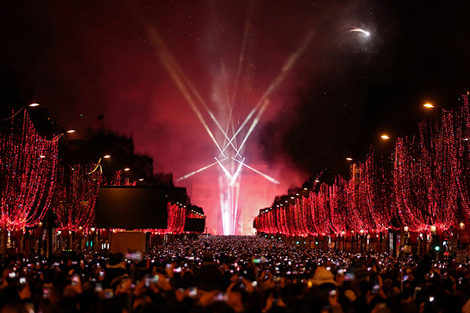 Năm mới 2019, Chúc mừng năm mới, Chúc mừng năm mới 2019, Năm 2019, đón năm mới 2019, happy new year 2019, pháo hoa, giao thừa, xem pháo hoa, xem Countdown, 2019