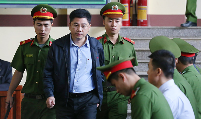 Phúc thẩm vụ đánh bạc nghìn tỷ: Phan Sào Nam và Nguyễn Văn Dương có đơn xin xử vắng mặt 