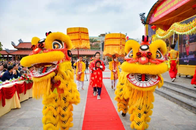 Chùa Ba vàng, Trực tiếp chùa ba vàng, Oan gia trái chủ, Vong báo oán, livestream chùa ba vàng, chùa ba vàng lừa đảo, Chùa ba vàng trực tiếp, Chùa ba vàng mới nhất