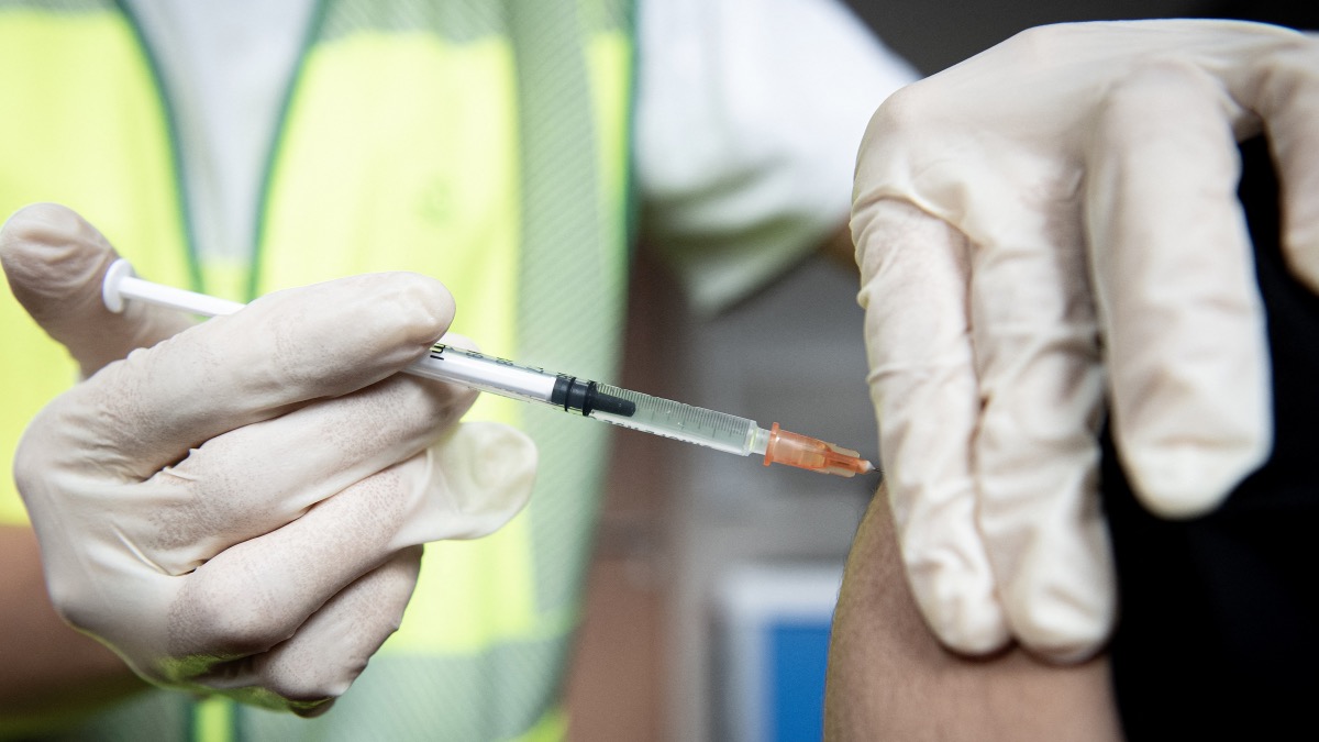 Châu Âu tiêm tiết kiệm vaccine phòng bệnh đậu mùa khỉ