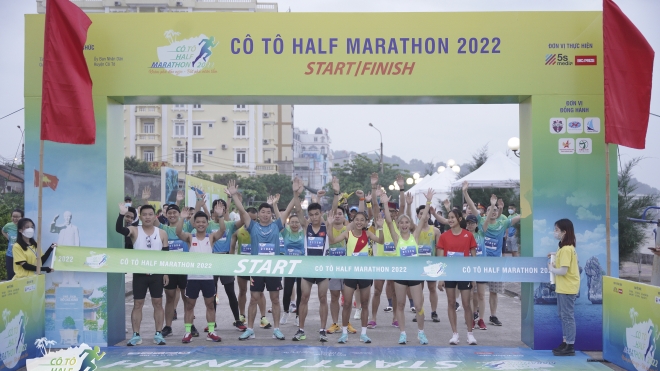 Cô Tô Half Marathon 2022 - 500 vận động viên hoàn thành cung đường chạy tuyệt đẹp trên ngọc đảo