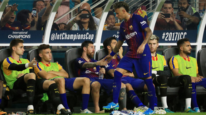Leo Messi đã nói lời chia tay Neymar, 'chúc may mắn ở PSG'