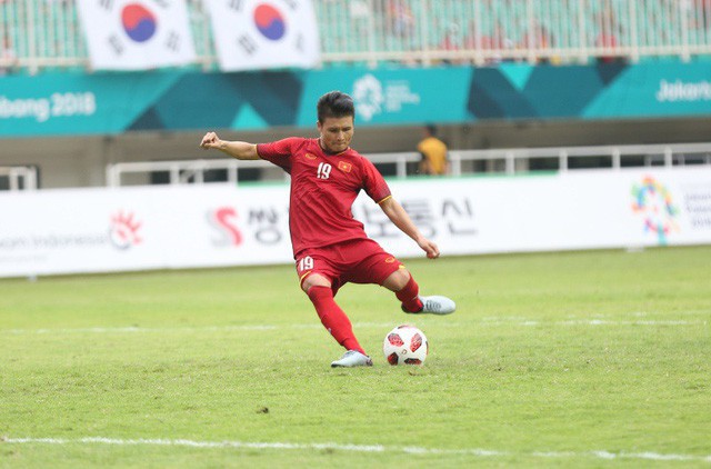 Quang Hải không ngại quá tải, mất cảm hứng chiến thắng tại AFF Cup 2018