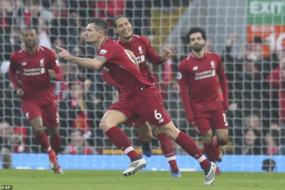 VIDEO Liverpool 4-0 Newcastle: Củng cố ngôi đầu bảng, tiến bước dài ở cuộc đua vô địch