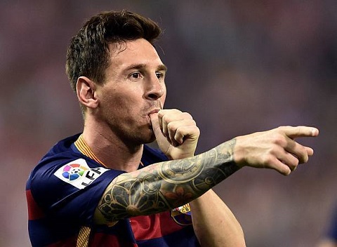 Messi chào đón sự ra đời của bé Mateo