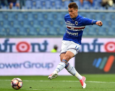 Patrik Schick khiến Tottenham và Arsenal lại "chiến tranh" với nhau