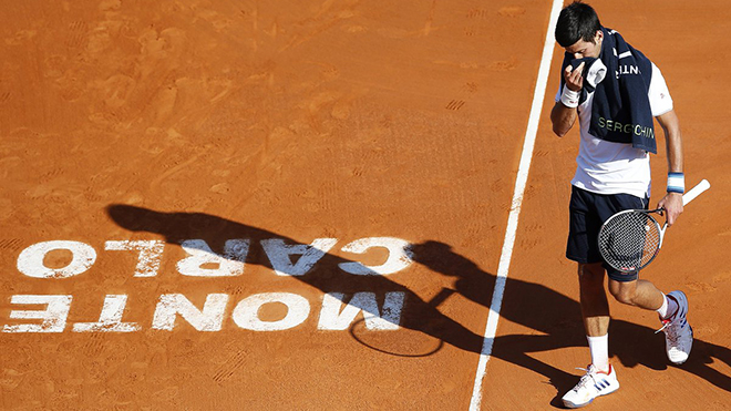 Tennis ngày 22/4: Cộng đồng mạng sốc với Djokovic. Sharapova bị 'dằn mặt'