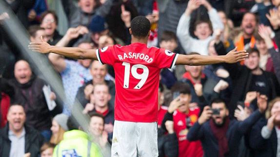 M.U 2-1 Liverpool: Cứ trận lớn, Rashford lại sắm vai người hùng...
