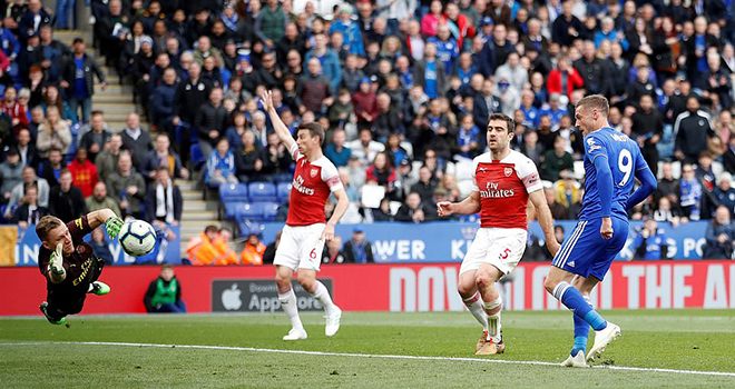 Cuộc đua Top 4 ngoại hạng Anh: Arsenal nối đuôi Tottenham, Chelsea và MU thêm hy vọng