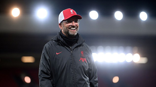 Liverpool hưởng lợi về di chuyển tại vòng bảng Champions League