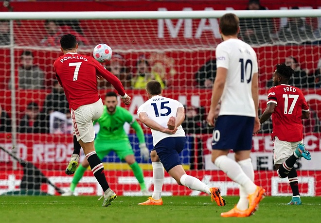 Bong da, Bóng đá hôm nay, kết quả bóng đá, MU vs Tottenham, MU, Ronaldo lập hat-trick, Juventus bất bại 15 trận, lịch thi đấu bóng đá, trực tiếp bóng đá