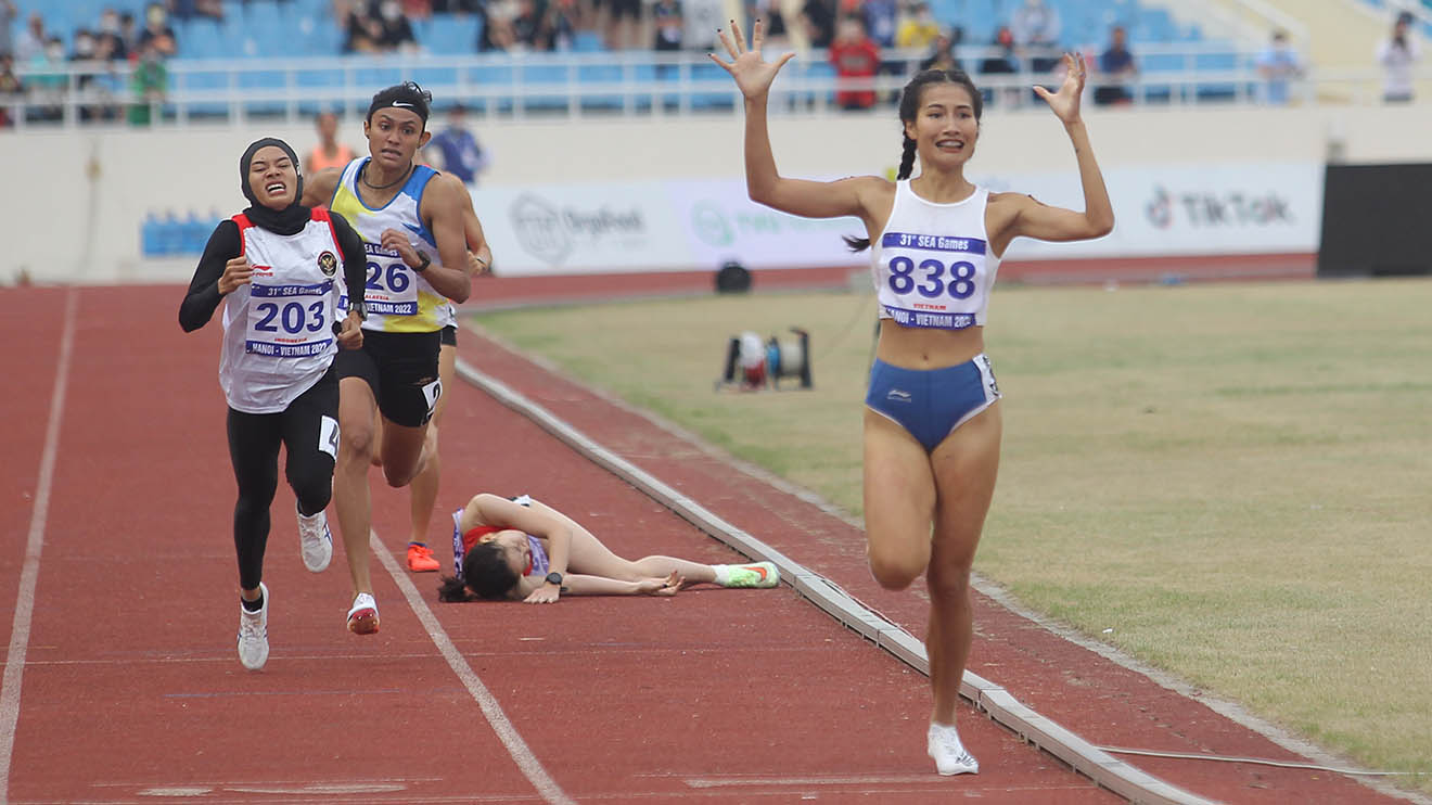 Điền kinh Việt Nam chia hai nửa vui buồn trên đường chạy 800m