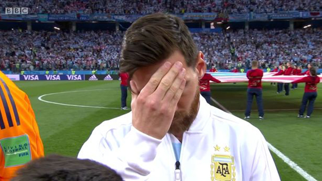 Lộ hình ảnh cho thấy Messi mệt mỏi, căng thẳng ngay từ trước khi đá với Croatia