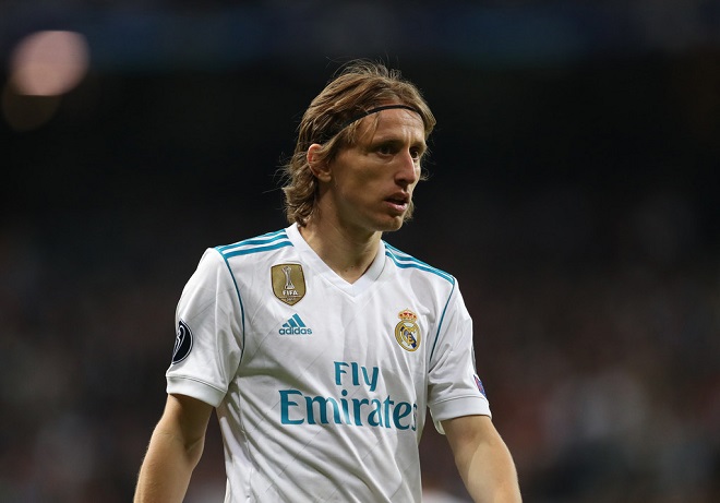 Chuyển nhượng Real Madrid, chuyển nhượng mùa Hè, Luka Modric ở lại Real Madrid, Luka Modric nhận lương bằng Ramos, Modric không tới Inter