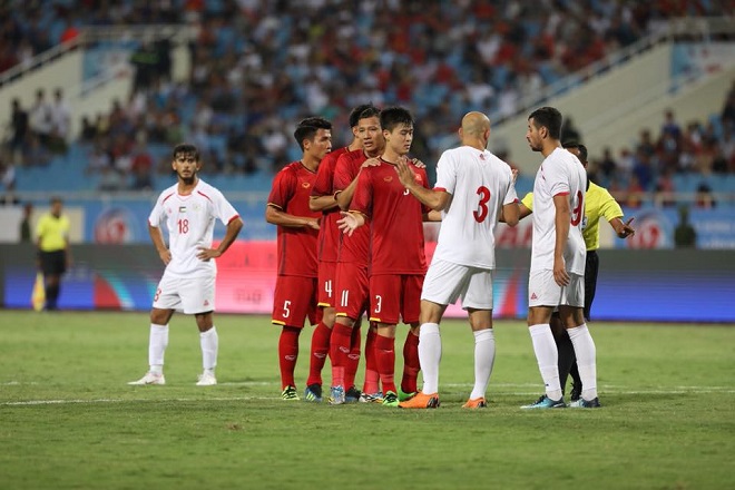 U23 Việt Nam vs U23 Palestine, U23 Việt Nam đá phạt góc kiểu Đoàn tàu tình yêu, U23 VN, U23 Việt Nam đá giải hữu Vinaphone Cup, U23 Việt Nam chuẩn bị cho ASIAD 2018