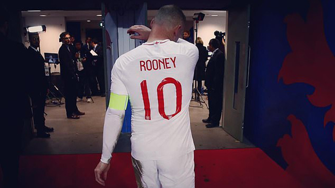 Wayne Rooney bật khóc trong trận đấu tri ân với đội tuyển Anh