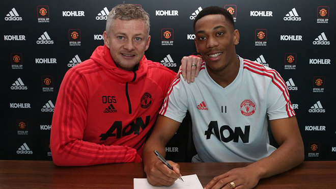 CHUYỂN NHƯỢNG M.U 1/2: Anthony Martial ký hợp đồng 5 năm. Tính gây sốc với thần đồng 16 tuổi