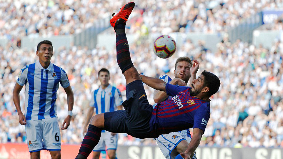 ĐIỂM NHẤN Sociedad 1-2 Barca: Messi chơi mờ nhạt. Ter Stegen là điểm sáng duy nhất