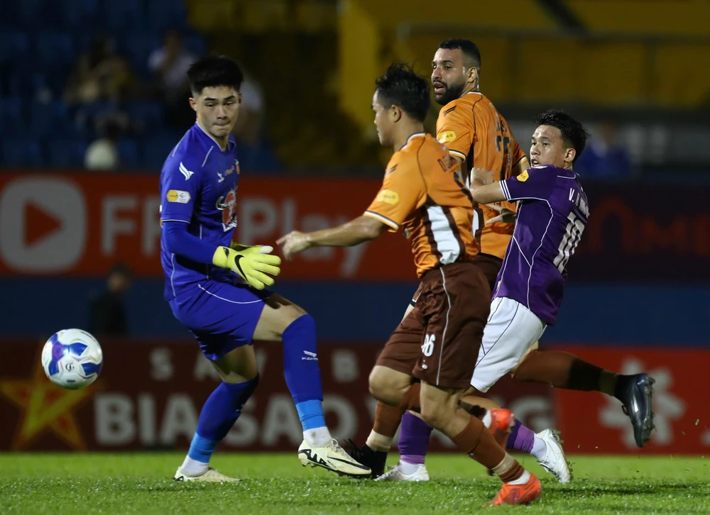 Dấu mốc lượt đi và thước đo của các tuyển thủ U23 Việt Nam - Ảnh 1.