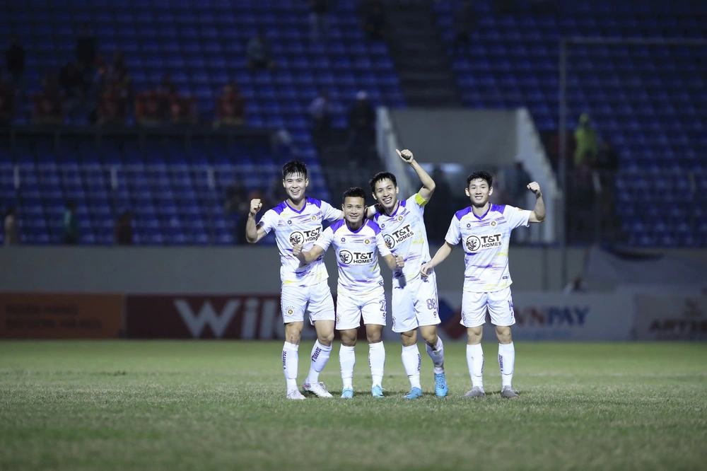 Người hùng SEA Games tỏa sáng, Thể Công đánh bại Nam Định ngay tại Thiên Trường - Ảnh 3.