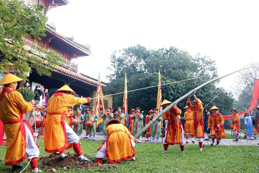 Nét đẹp Phong vị Tết ở Hoàng cung Huế - Ảnh 8.