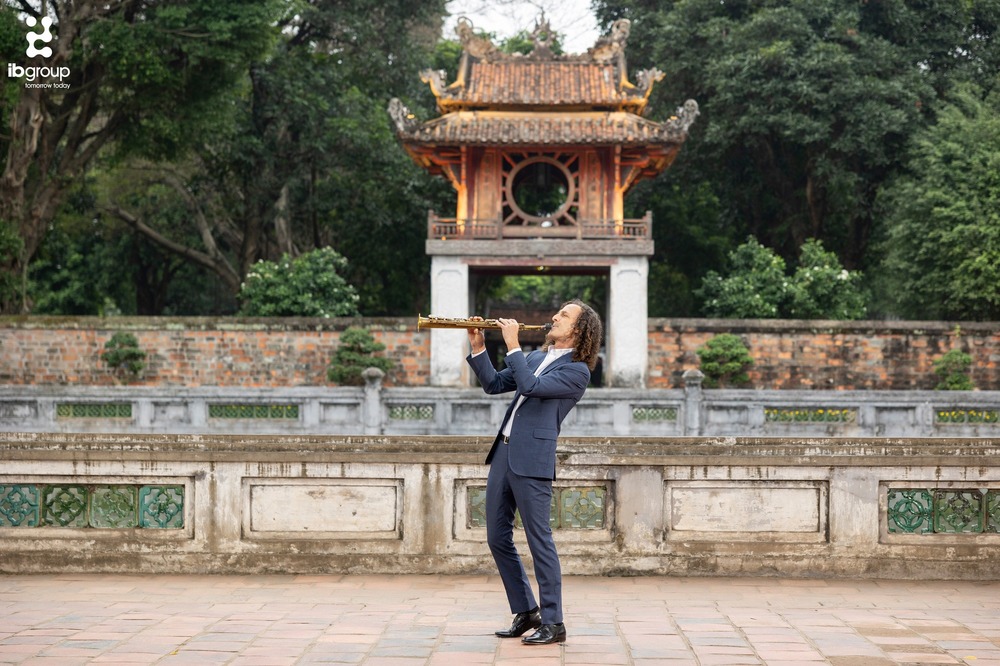 Báo Tết - Nghệ sĩ saxophone Kenny G: Dịu dàng trong âm nhạc, kiên định trong cuộc sống - Ảnh 1.