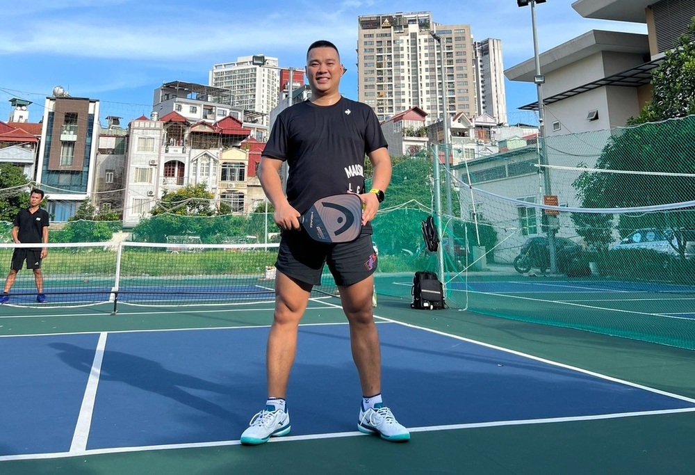 Vợt Pickleball đắt tiền chưa hẳn đã tốt cho người mới chơi - Ảnh 1.