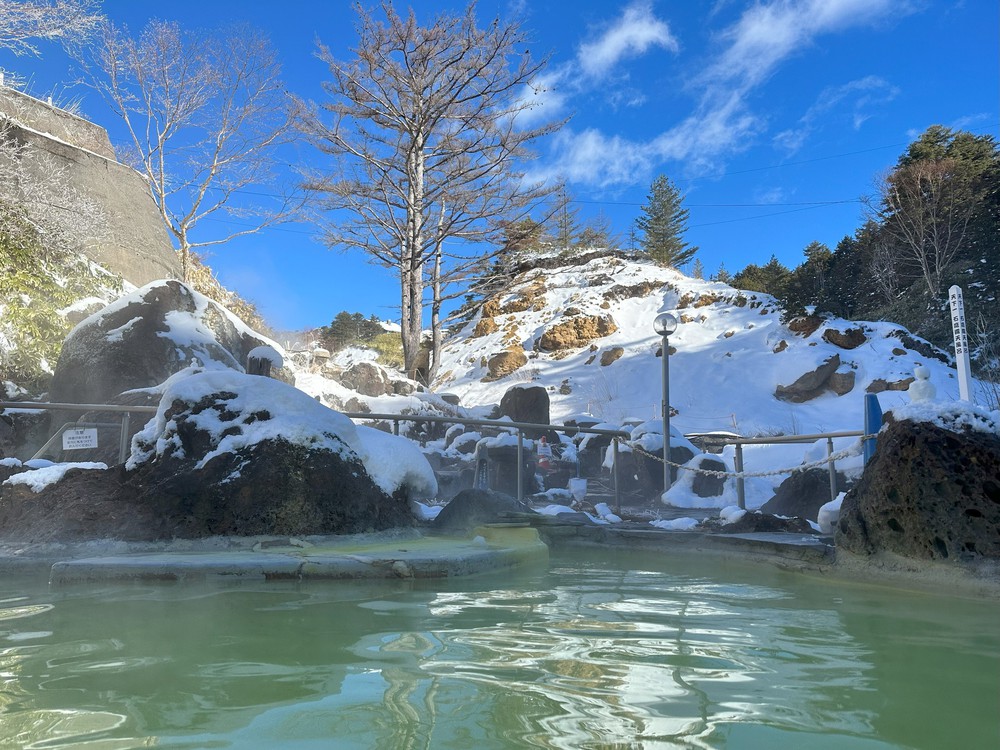 Nhật Bản thúc đẩy UNESCO công nhận văn hóa tắm onsen là di sản phi vật thể - Ảnh 1.