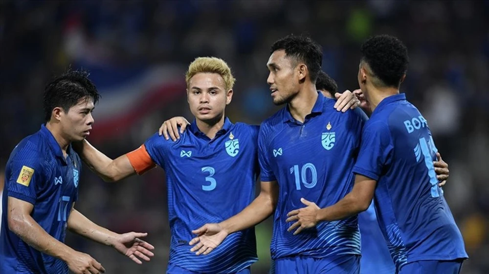 Tuyển Thái Lan công bố danh sách 23 cầu thủ thi đấu vòng loại Asian Cup 2027 - Ảnh 1.