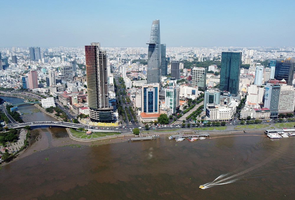 Giảm gánh nặng giá nhà ở để tránh gây áp lực lên tỷ suất sinh - Ảnh 2.
