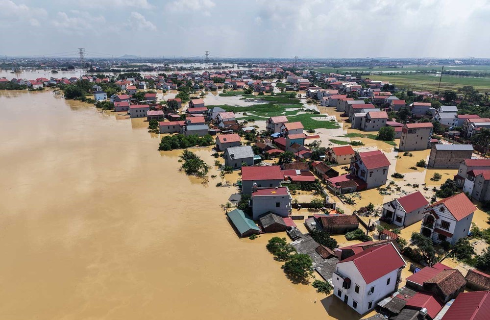 Công điện khẩn đảm bảo an toàn đê điều trước lũ đặc biệt lớn trên sông Cầu, sông Thương, sông Cà Lồ - Ảnh 1.