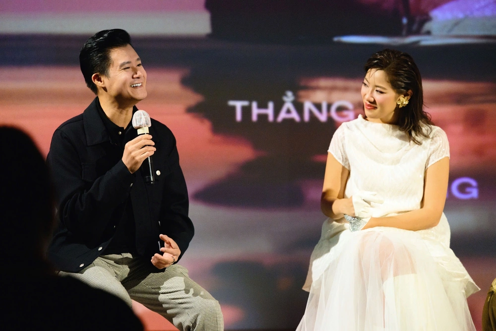 CeCe Trương kết hợp producer từng góp mặt trong ekip được đề cử Grammy 2024 - Ảnh 4.