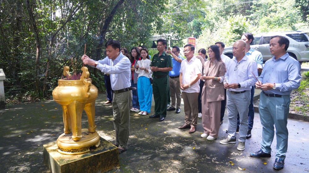 Tiếp nối mạch nguồn thông tin cách mạng của Thông tấn xã Giải phóng anh hùng - Ảnh 1.