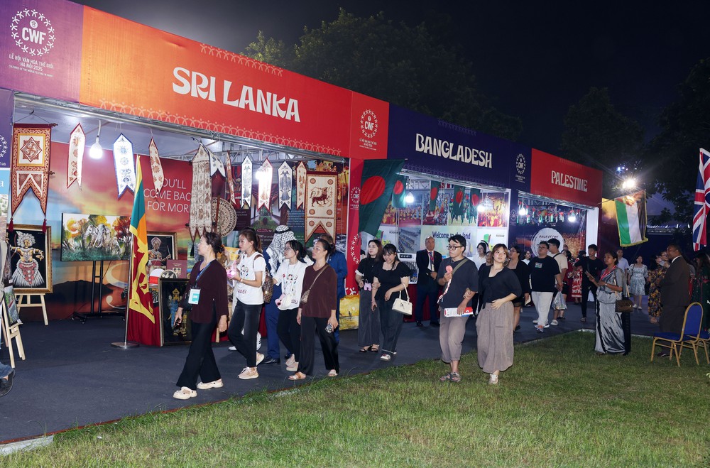 Lễ hội Văn hóa thế giới tại Hà Nội: Bản hòa ca của sắc màu văn hóa và tình hữu nghị - Ảnh 4.
