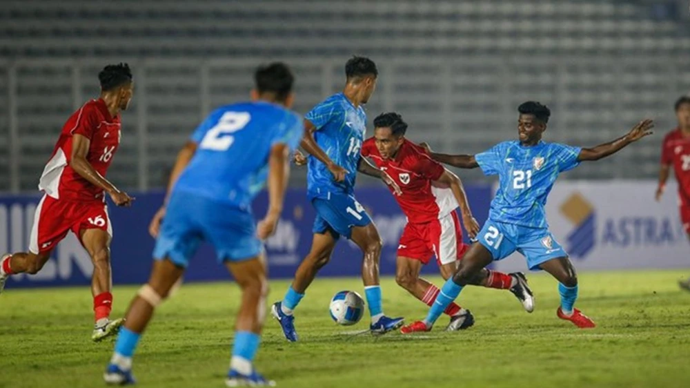 Giao hữu U23: Indonesia hòa Ấn Độ 1–1 trên sân nhà - Ảnh 1.