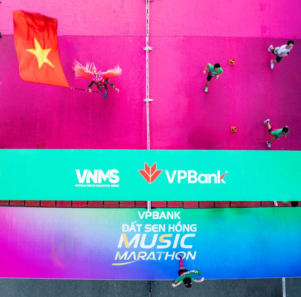 VPBank Đất Sen Hồng Music Marathon 2025: gần 120 giải thưởng được trao cho runner xuất sắc  - Ảnh 12.
