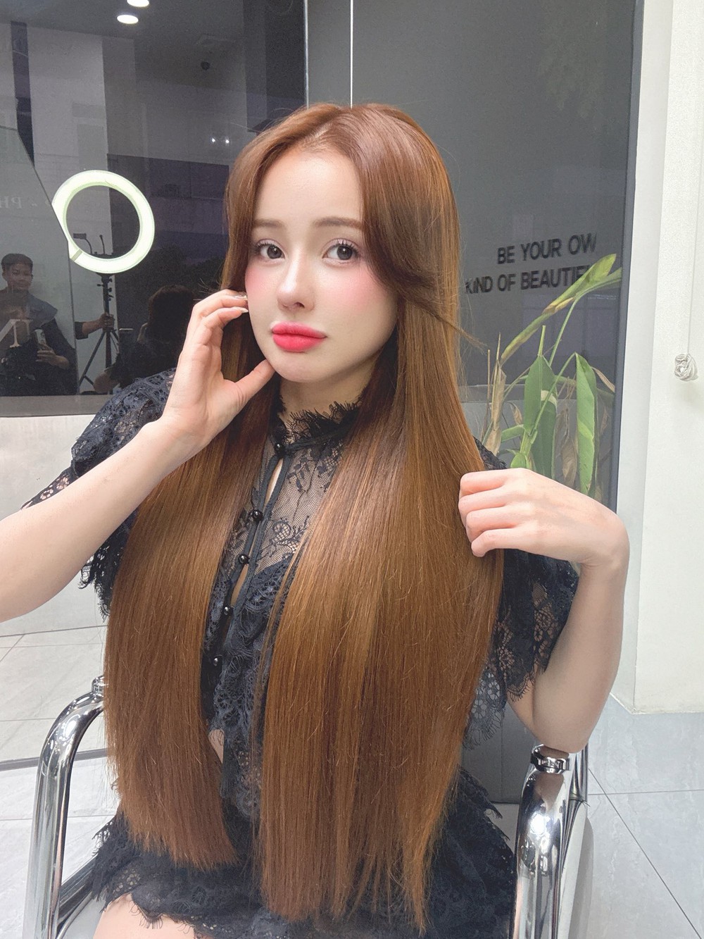 Loạt ồn ào của Ngân 98 trước khi vướng lao lý - Ảnh 2.